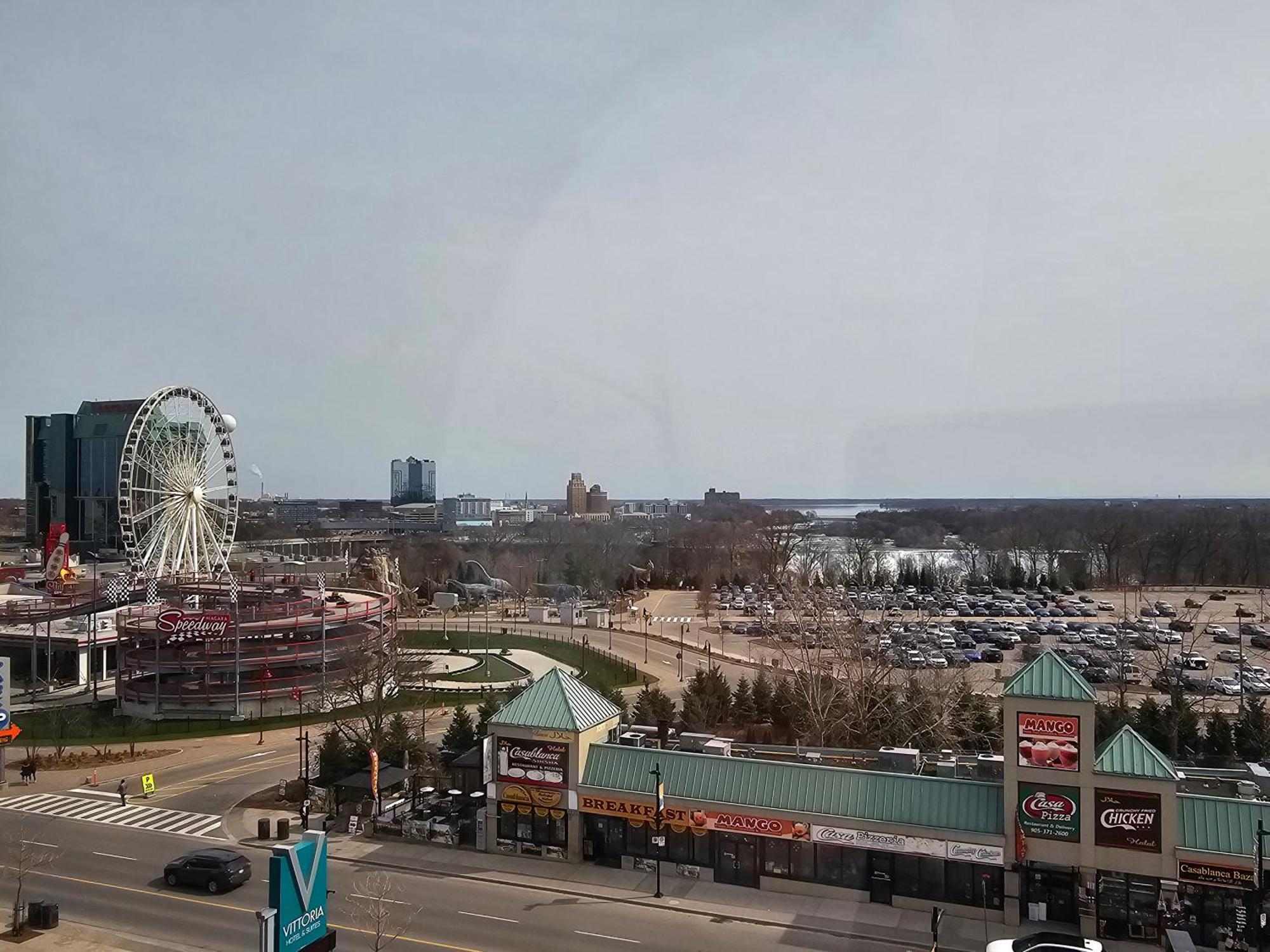 Vittoria Hotel & Suites Niagara Falls Exterior foto